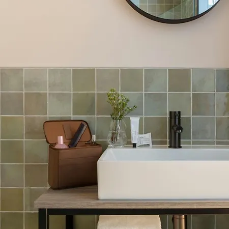 Middelland Hotel Rotterdam
