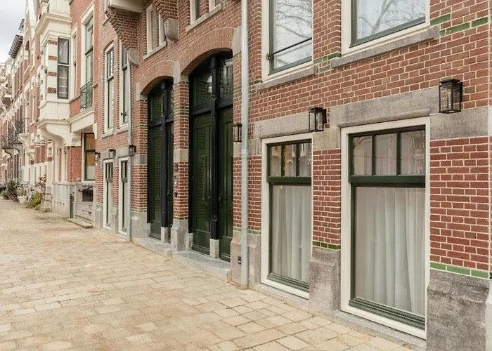 Middelland Hotel Rotterdam